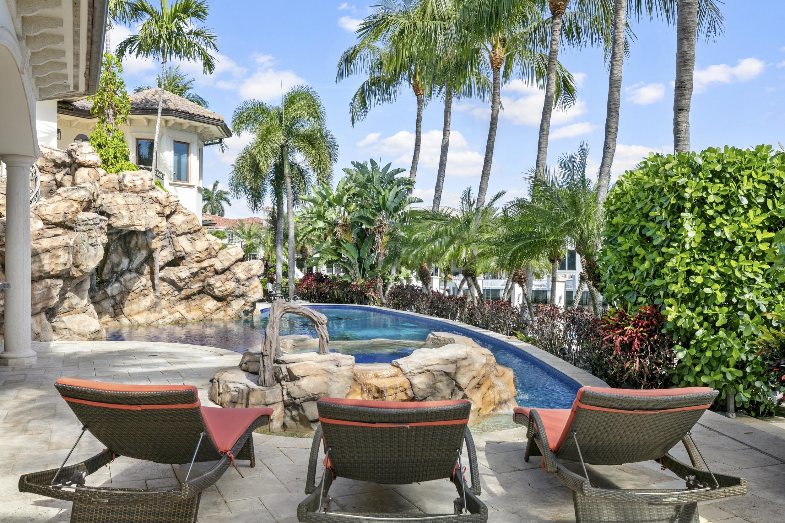 HILLSBORO ISLES - Residential