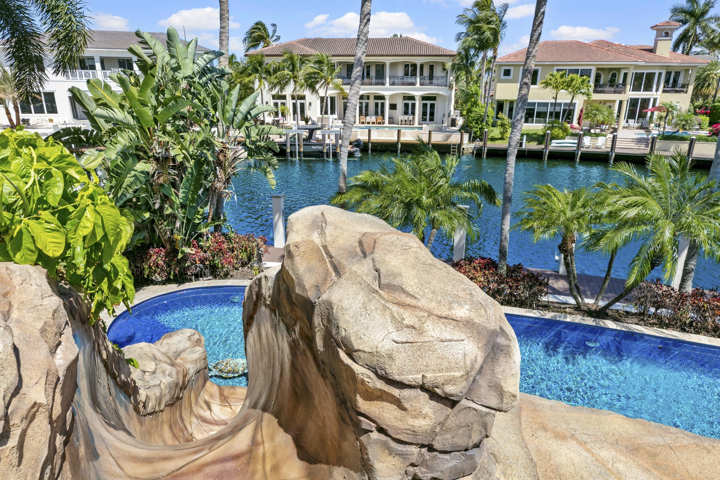 HILLSBORO ISLES - Residential