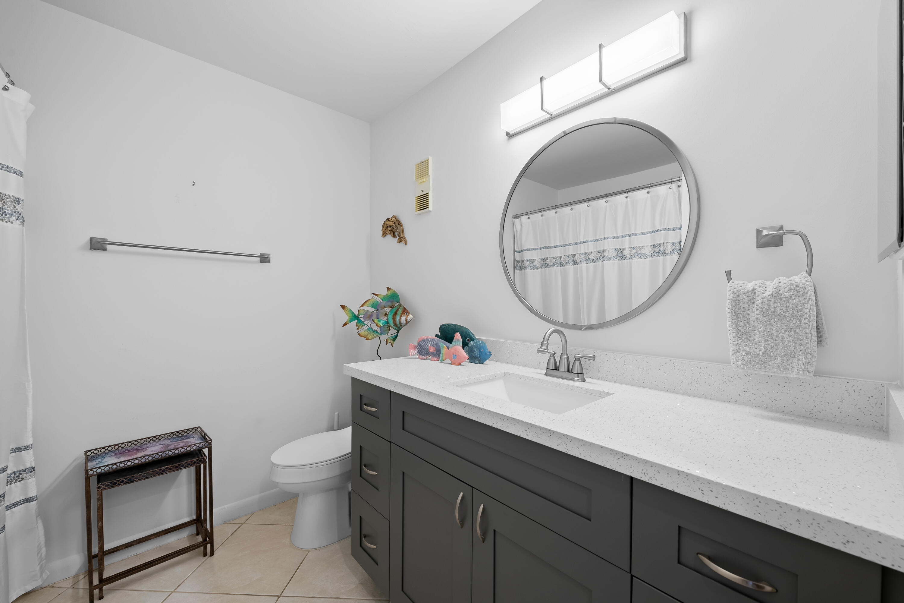 WHISPER WALK SEC C CONDO - Residential