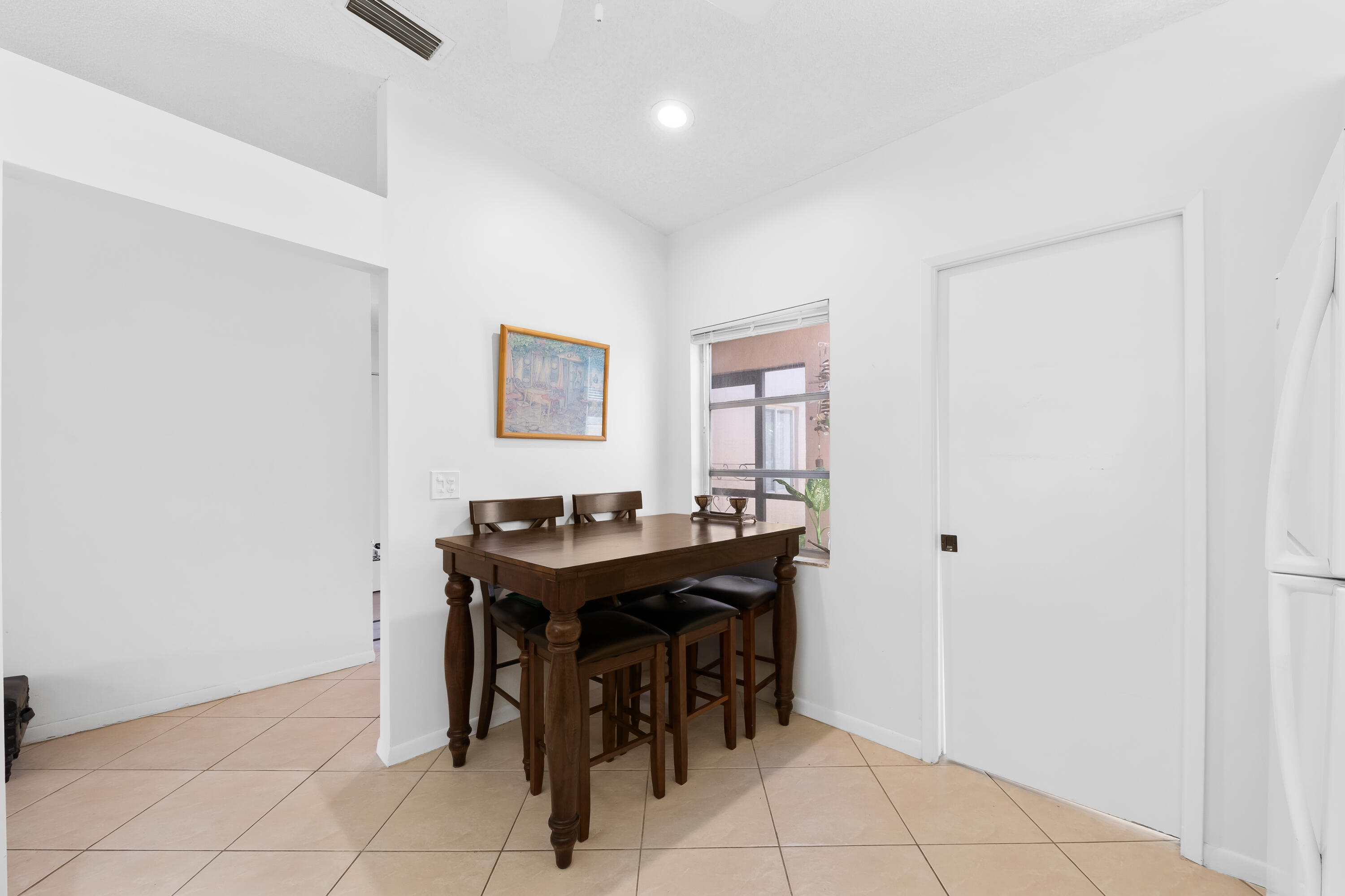 WHISPER WALK SEC C CONDO - Residential