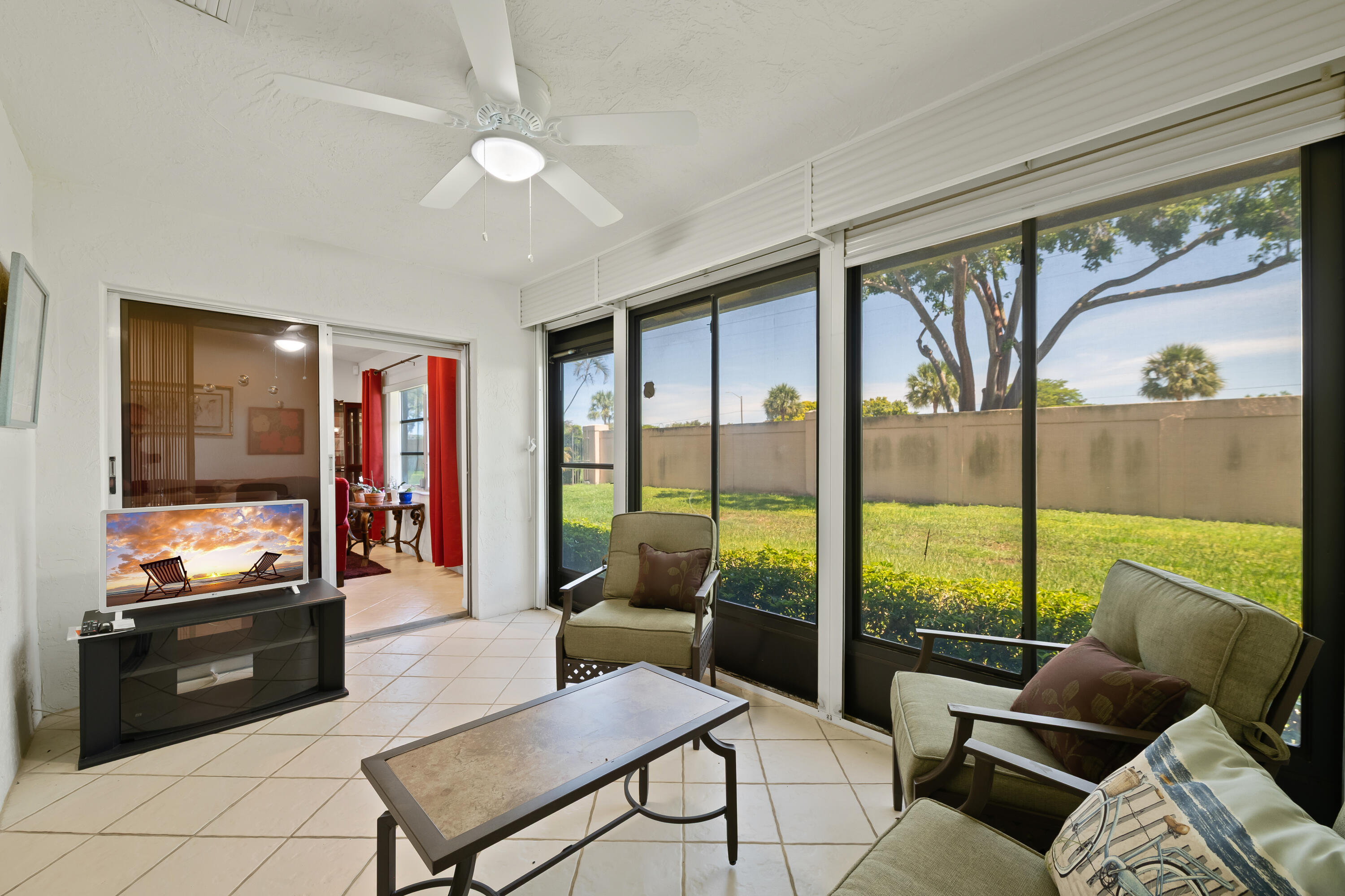WHISPER WALK SEC C CONDO - Residential