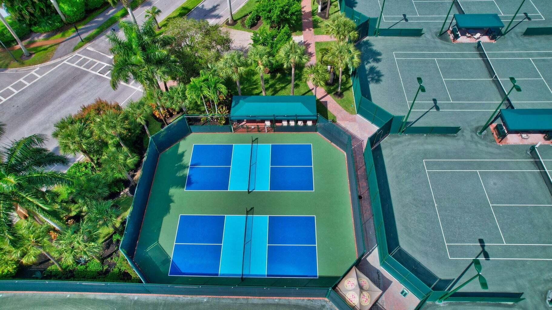 ST ANDREWS COUNTRY CLUB - Residential
