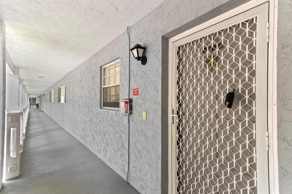OAK PATHS CONDO - Residential