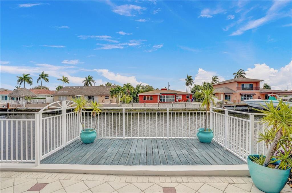 Santa Barbara Shores 33-2 - Residential