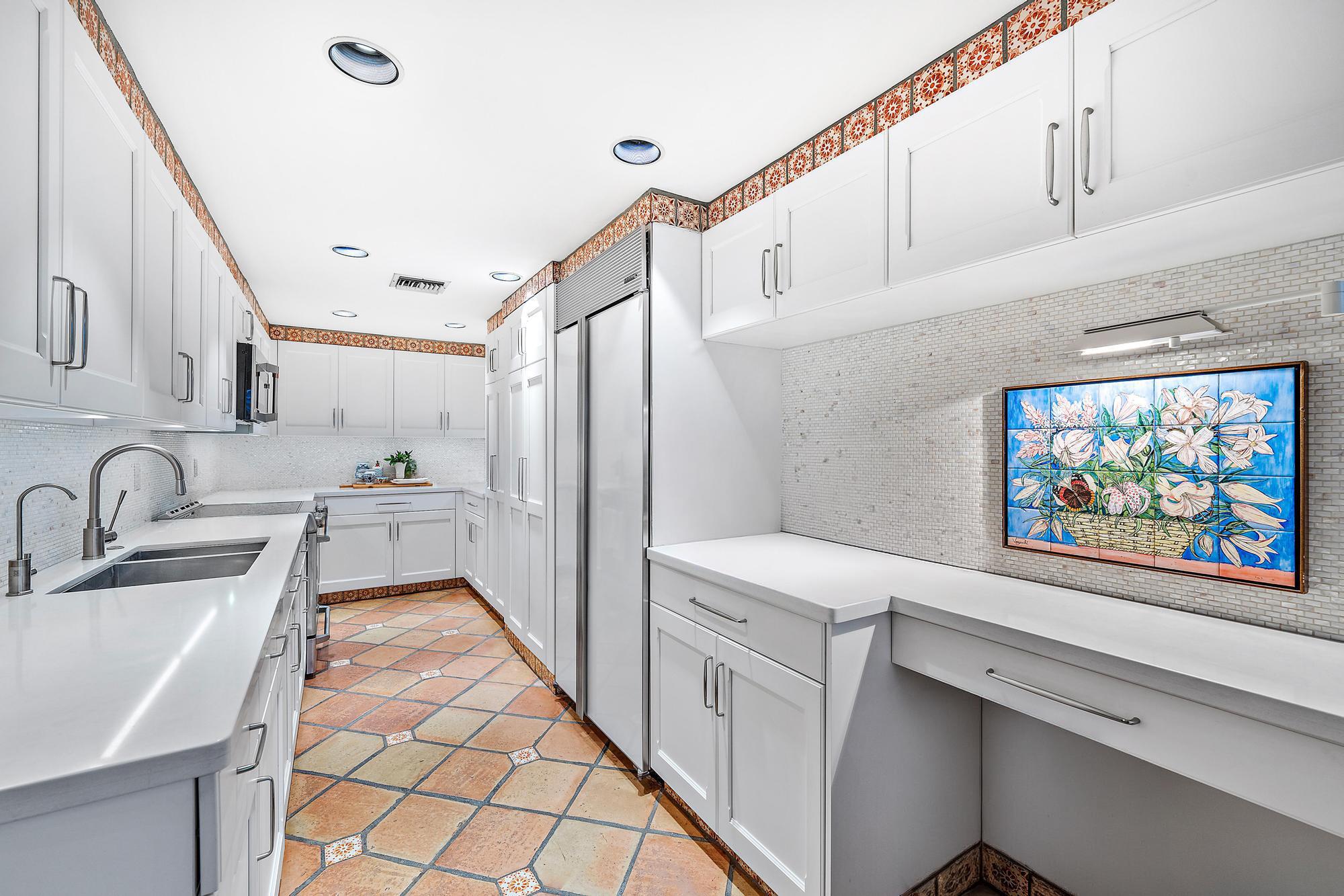 Ocean Park H W Robbins - Residential