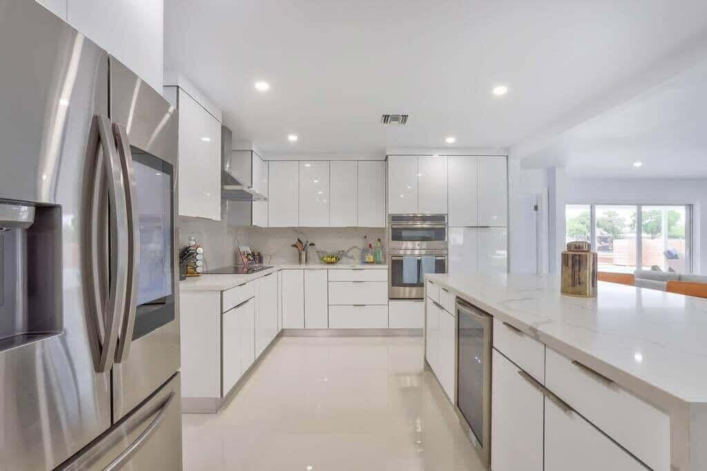 POINSETTIA HEIGHTS RIVER ADD - Residential
