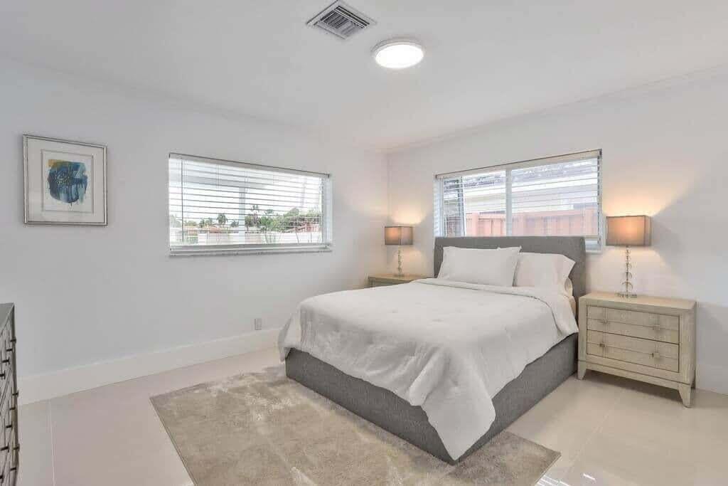 POINSETTIA HEIGHTS RIVER ADD - Residential