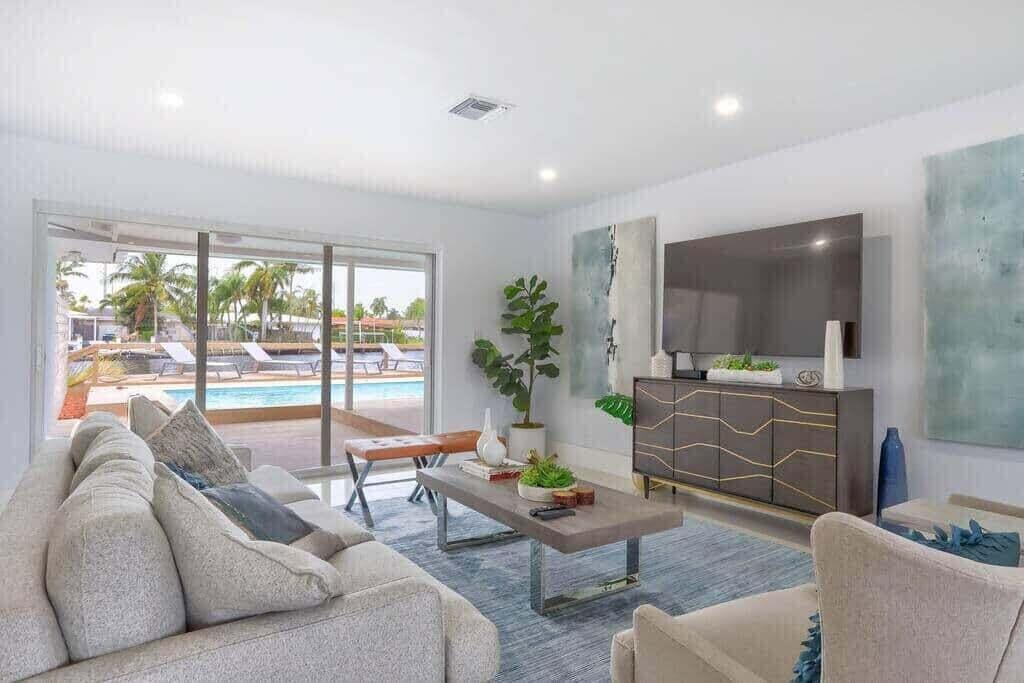 POINSETTIA HEIGHTS RIVER ADD - Residential