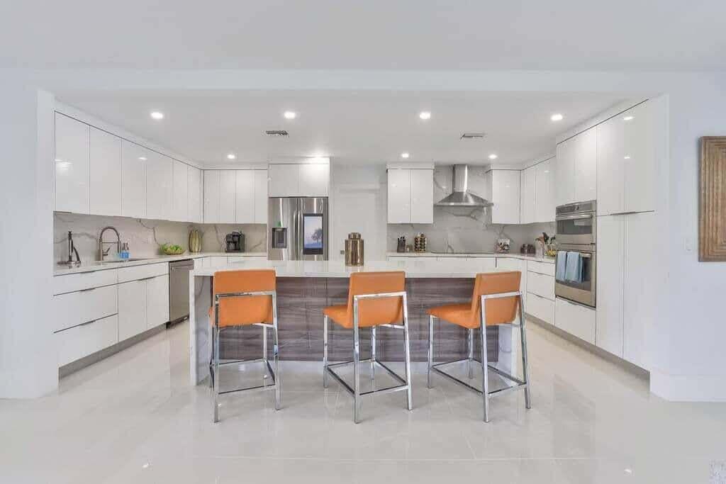 POINSETTIA HEIGHTS RIVER ADD - Residential