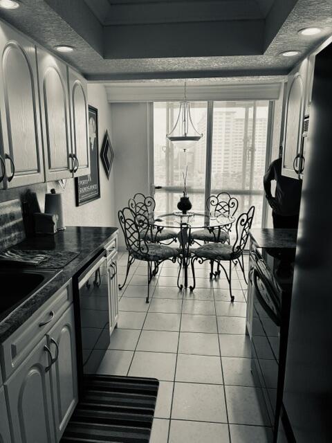 POMPANO BEACH CLUB NORTH CONDO - Residential Lease
