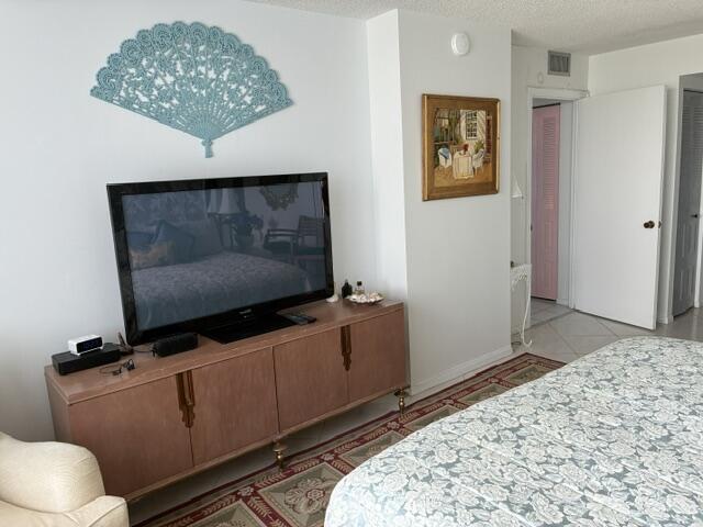 POMPANO BEACH CLUB NORTH CONDO - Residential Lease