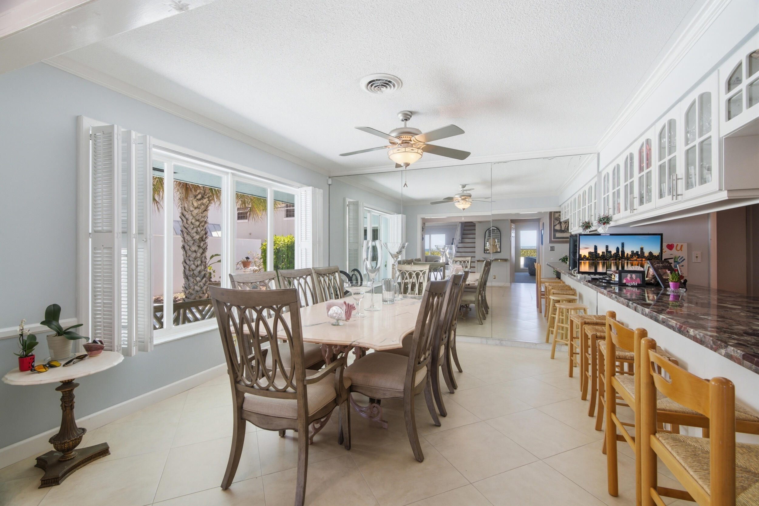 LAS OLAS BY THE SEA EXT - Residential