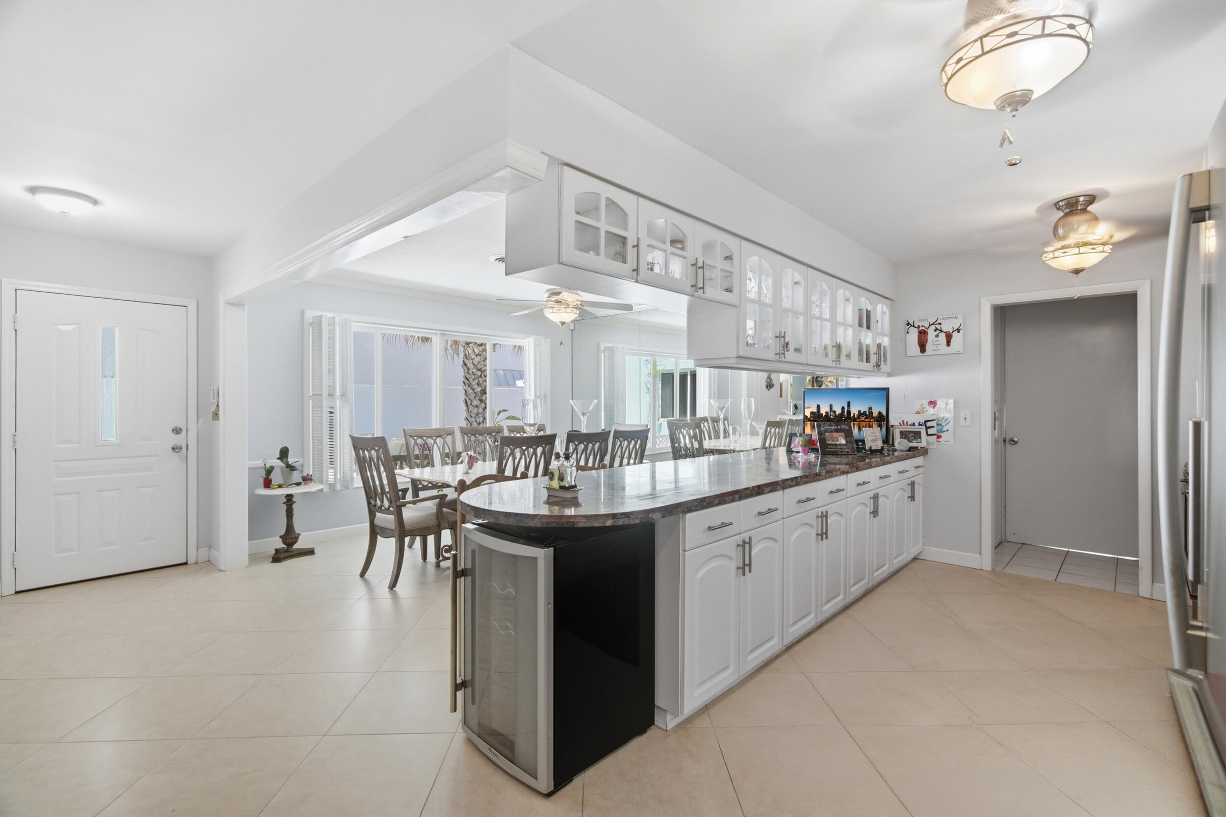 LAS OLAS BY THE SEA EXT - Residential