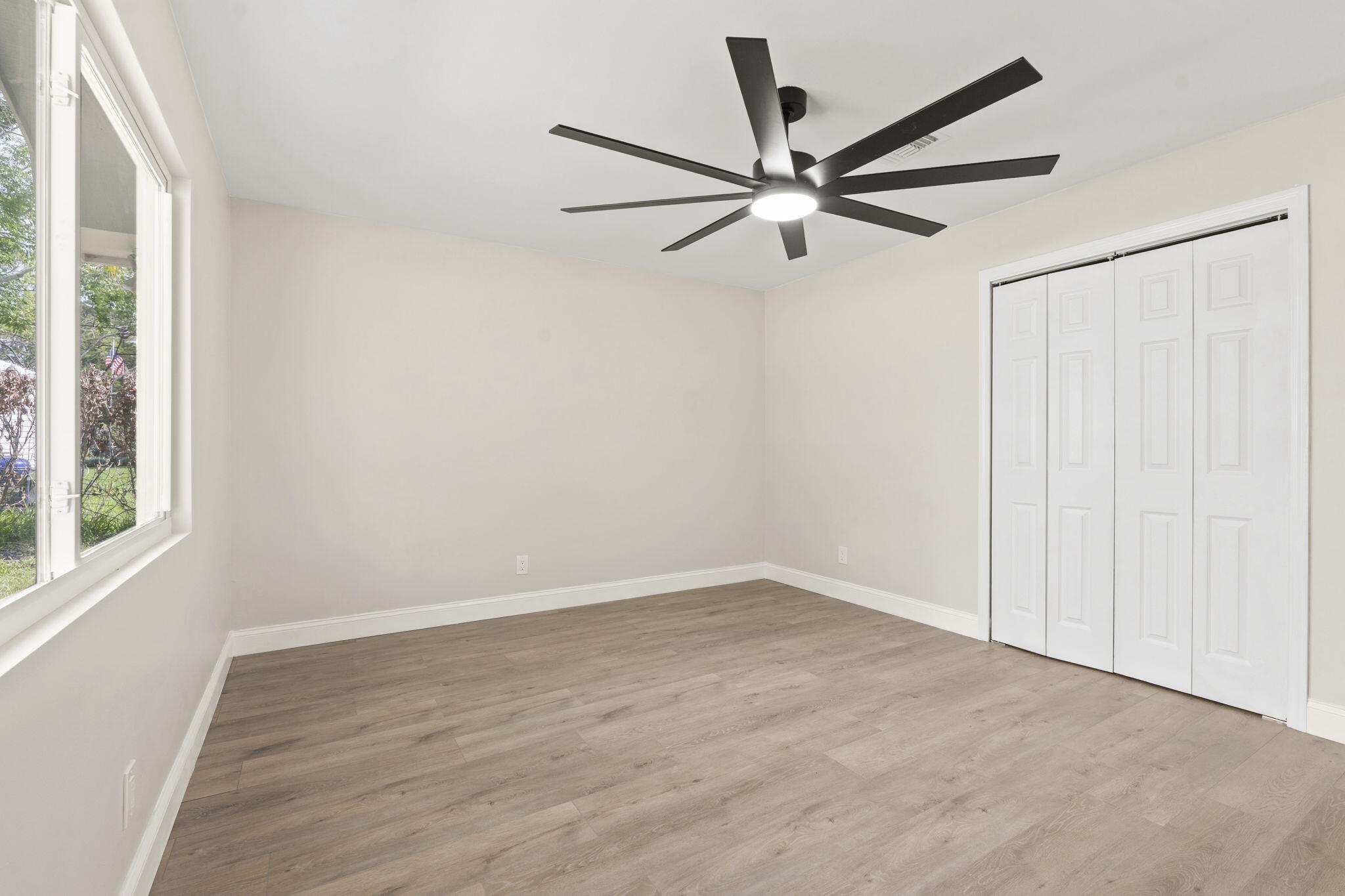 JAY GARDENS OF FORT PIERCE - Residential