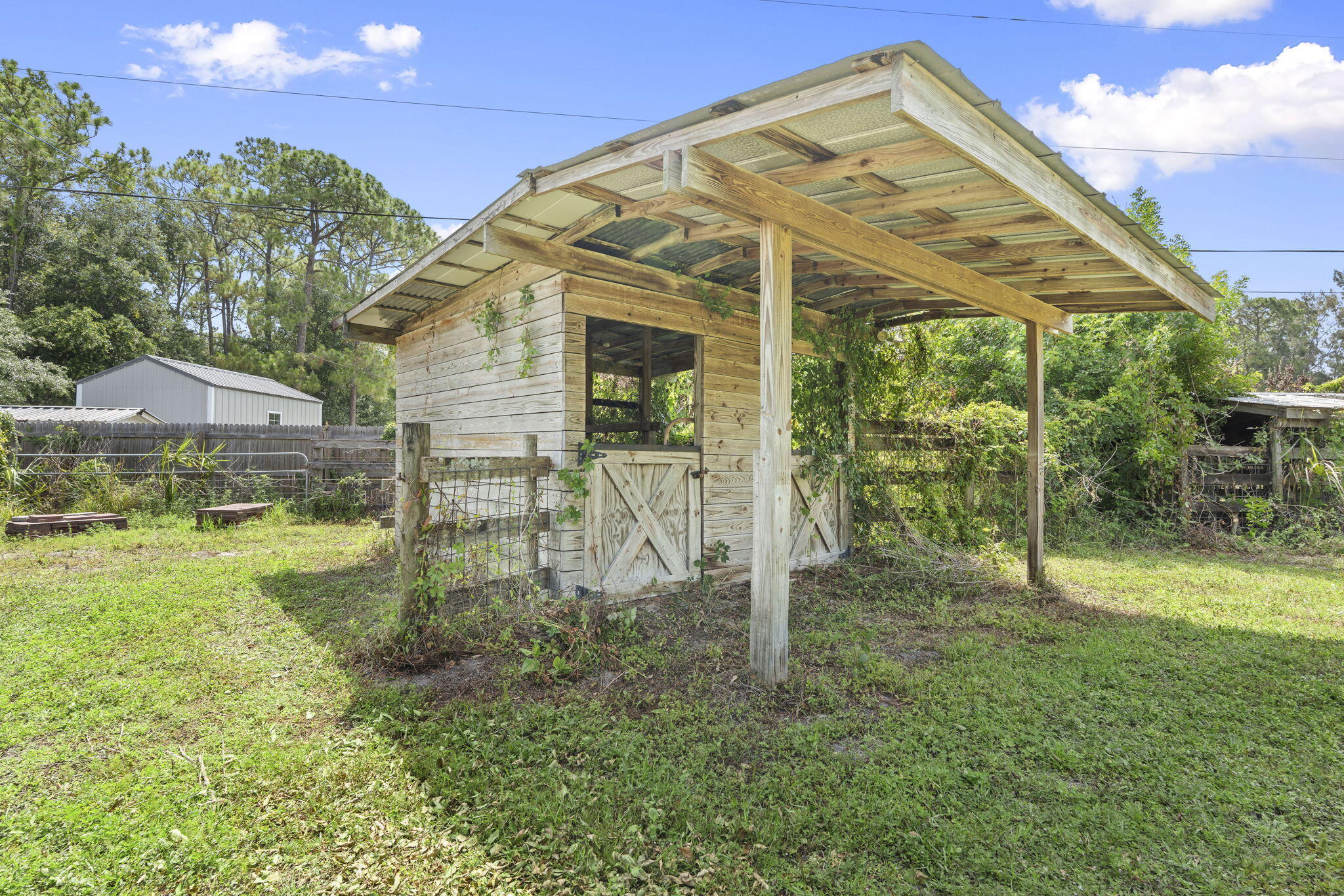 JAY GARDENS OF FORT PIERCE - Residential