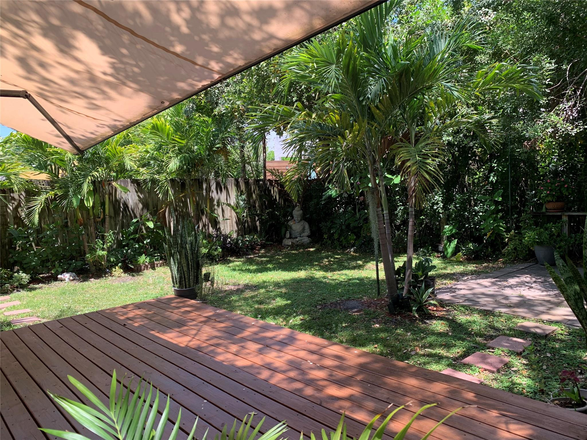 TARPON RIVER - Residential Lease