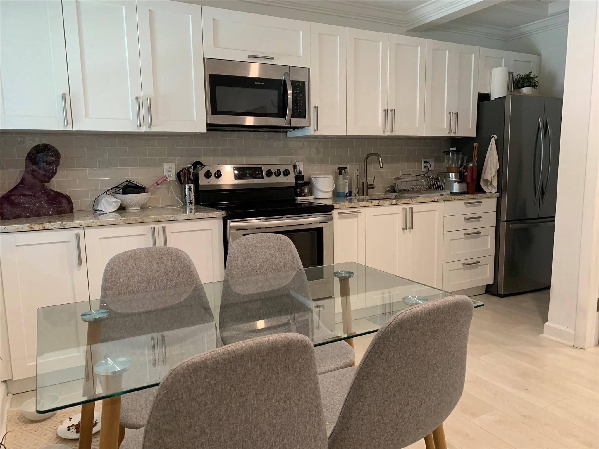 TARPON RIVER - Residential Lease