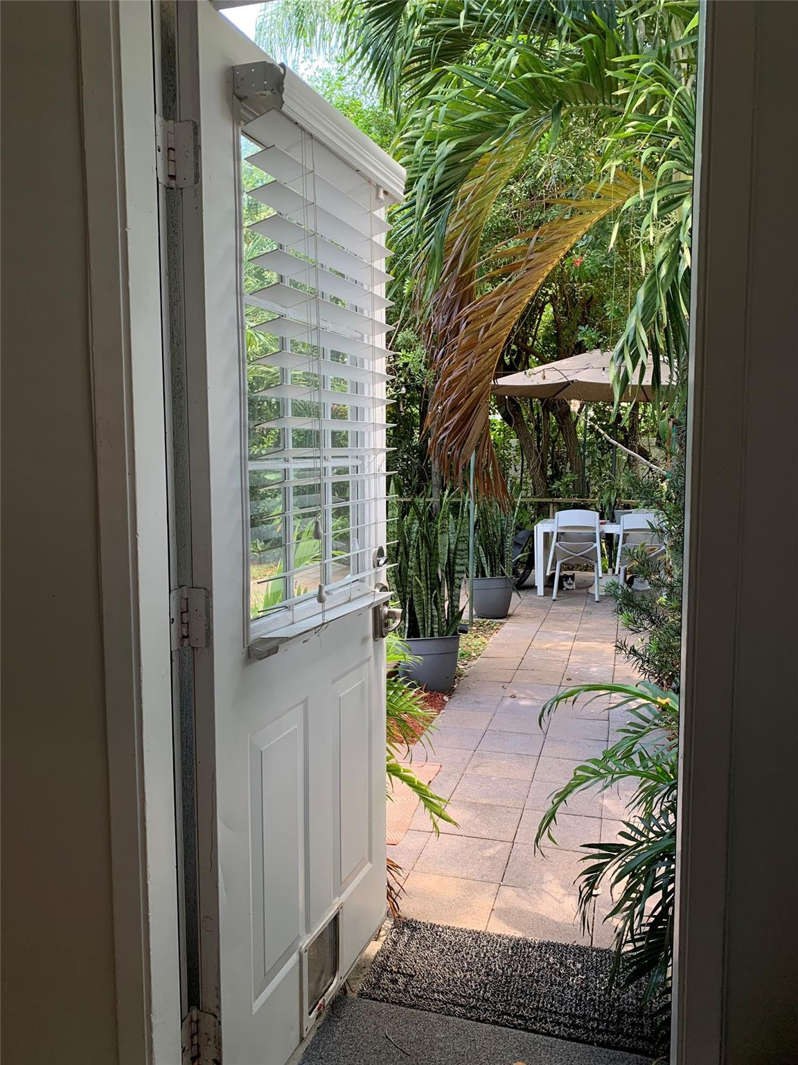 TARPON RIVER - Residential Lease