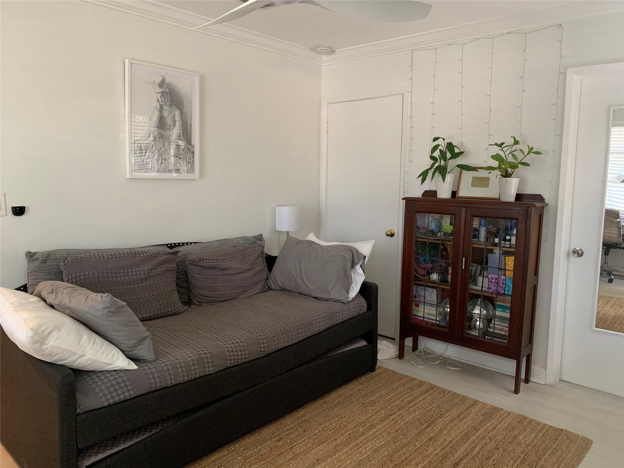 TARPON RIVER - Residential Lease