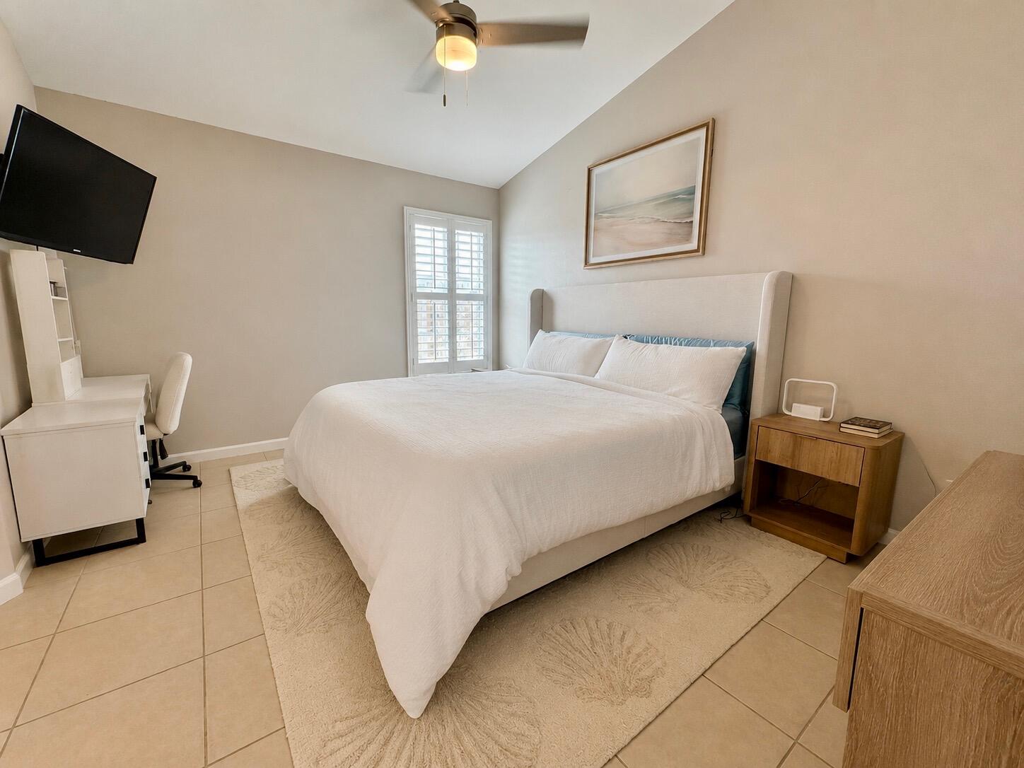 NORTH PALM BEACH HEIGHTS SEC 3 - Residential Lease