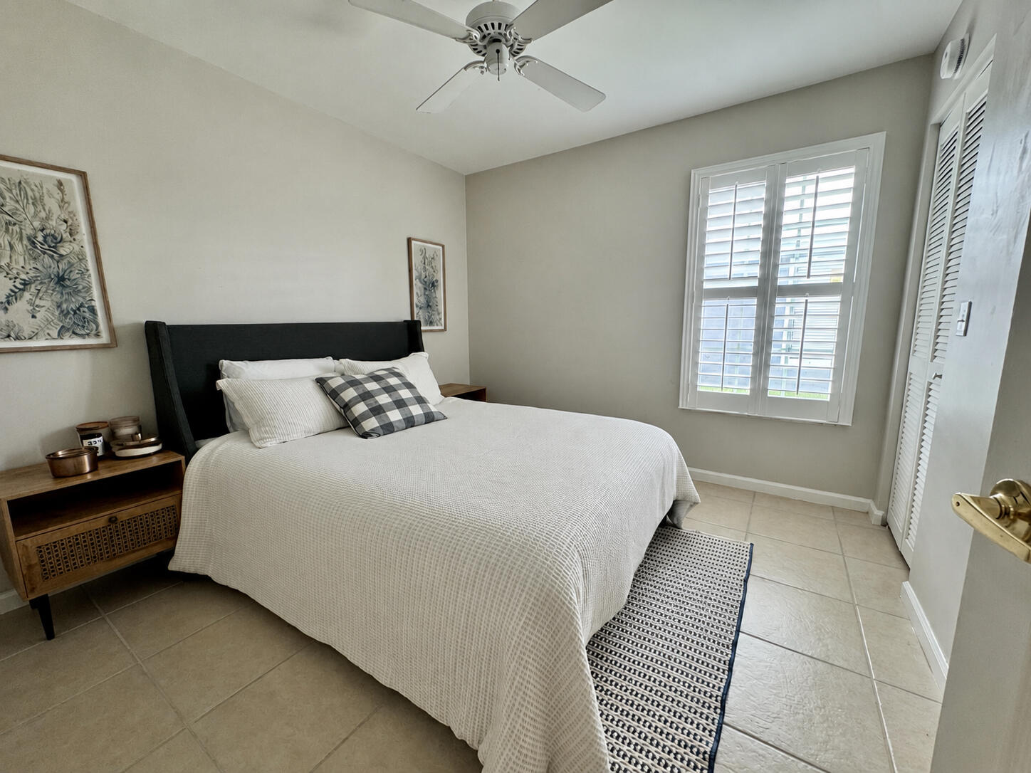 NORTH PALM BEACH HEIGHTS SEC 3 - Residential Lease