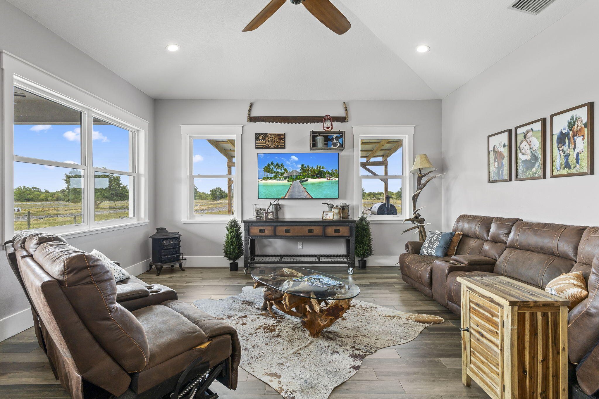 METES AND BOUNDS - Residential