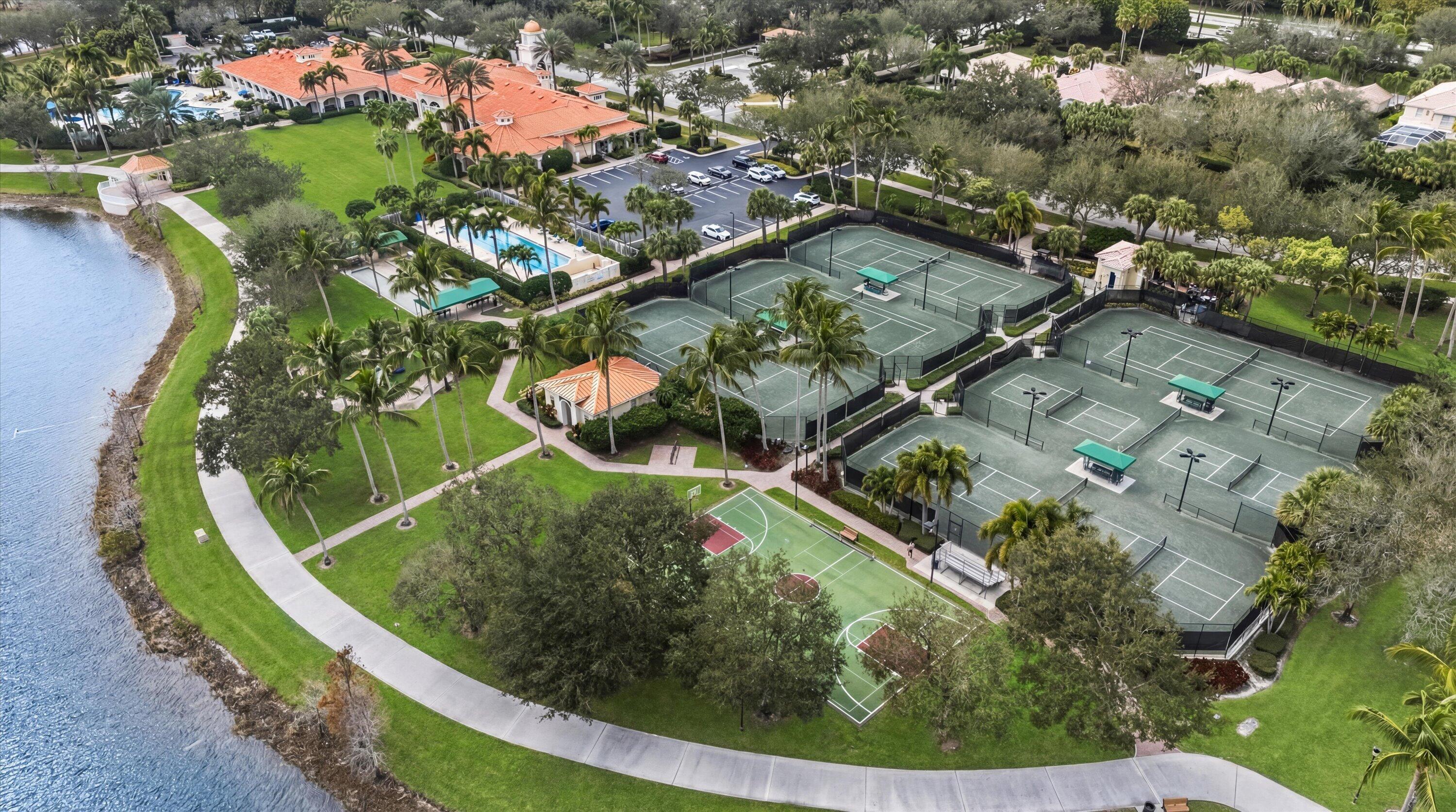 VILLAGEWALK OF WELLINGTON 4 - Residential Lease