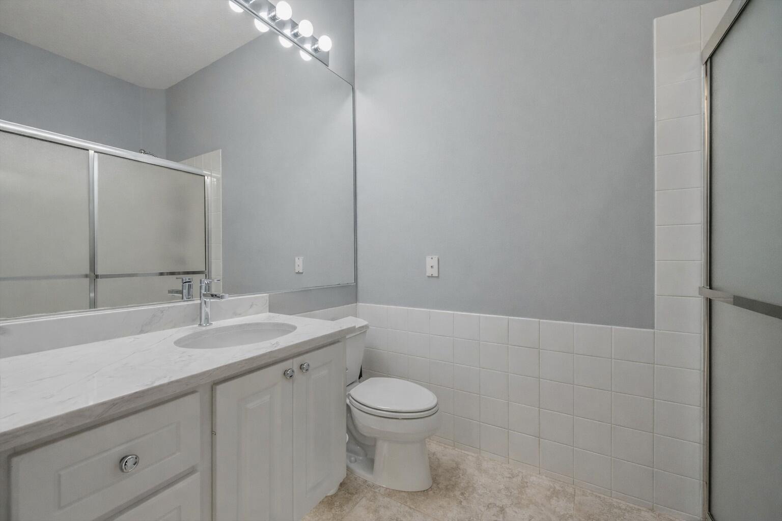 VILLAGEWALK OF WELLINGTON 4 - Residential Lease