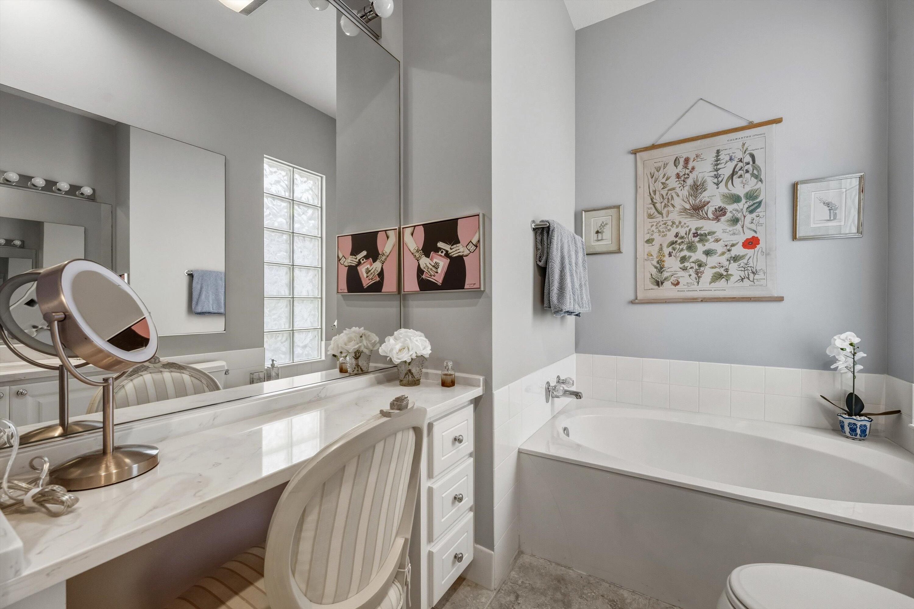 VILLAGEWALK OF WELLINGTON 4 - Residential Lease