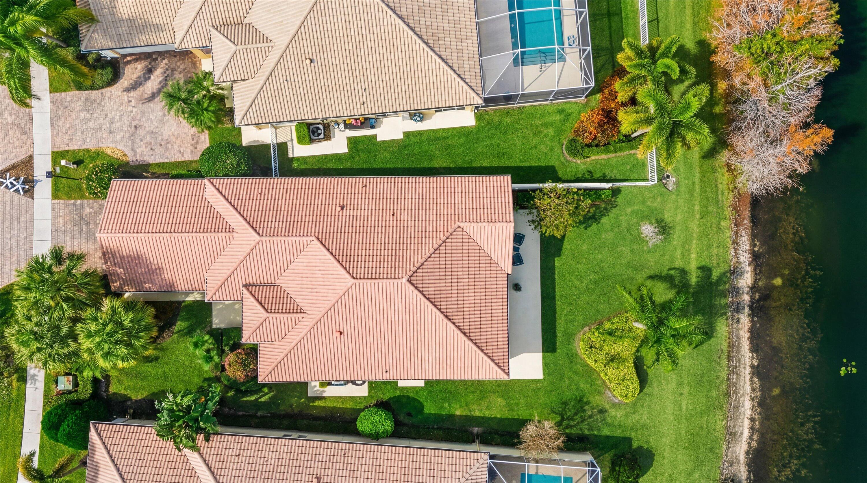 VILLAGEWALK OF WELLINGTON 4 - Residential Lease