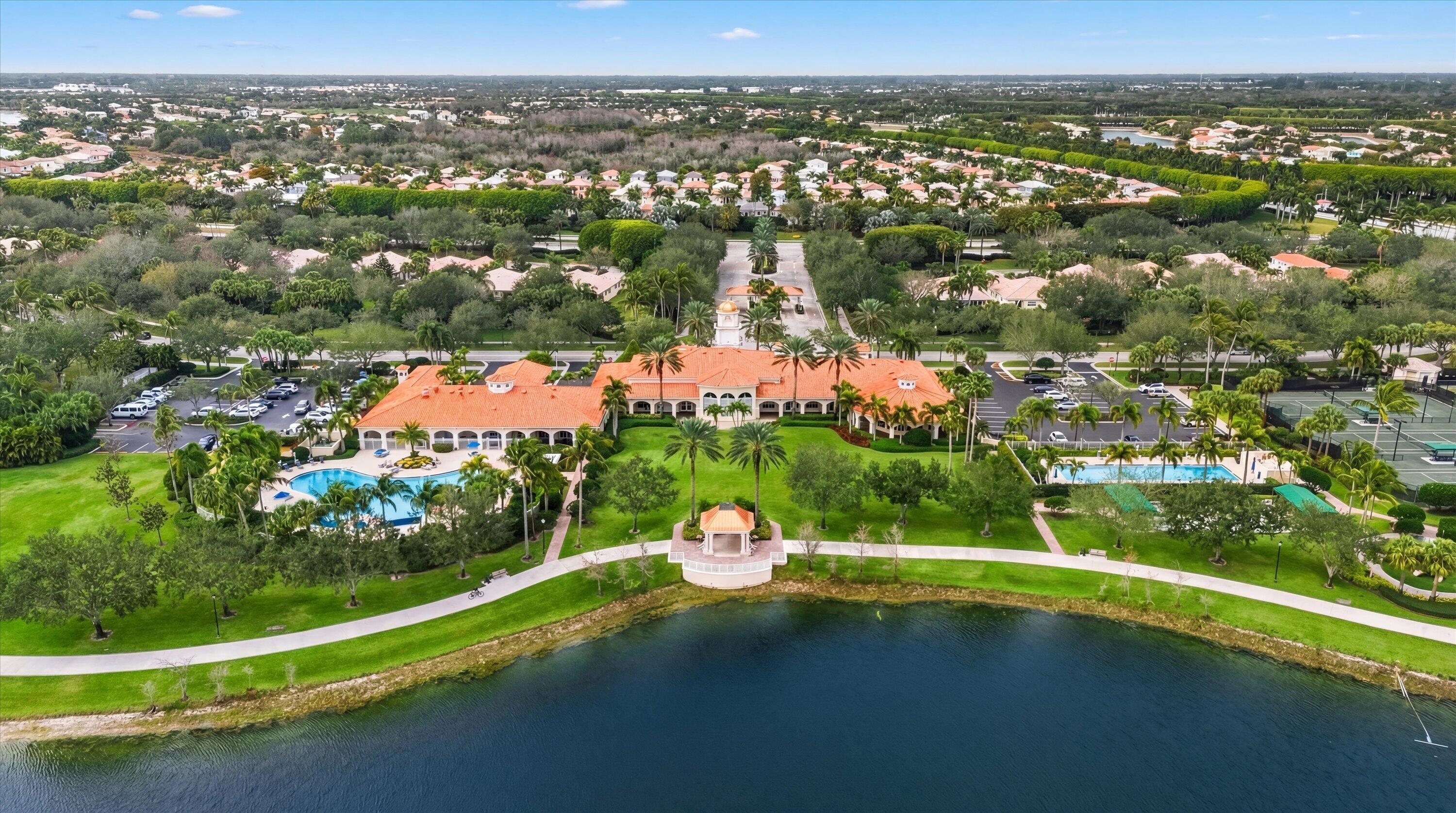 VILLAGEWALK OF WELLINGTON 4 - Residential Lease