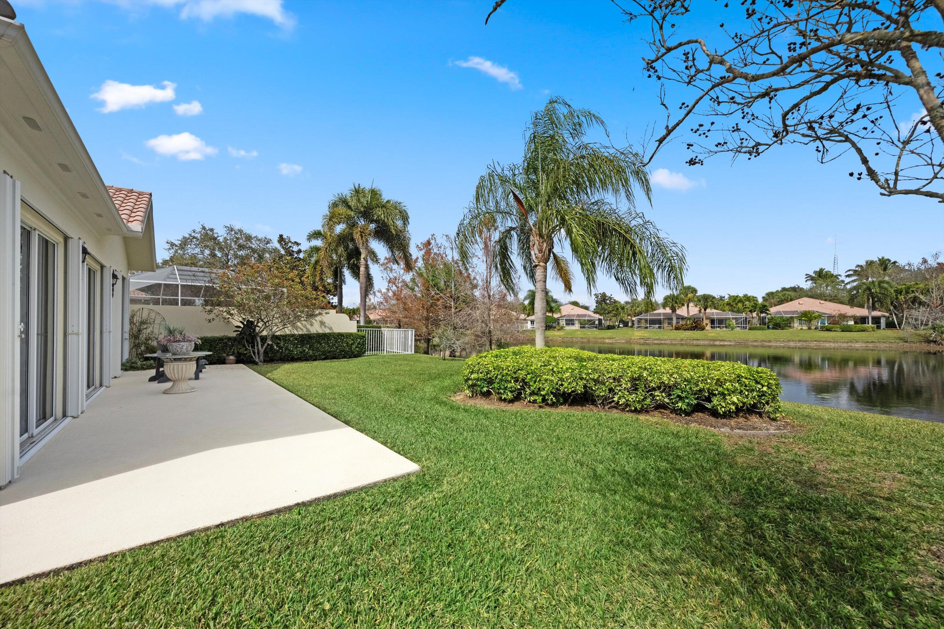 VILLAGEWALK OF WELLINGTON 4 - Residential Lease