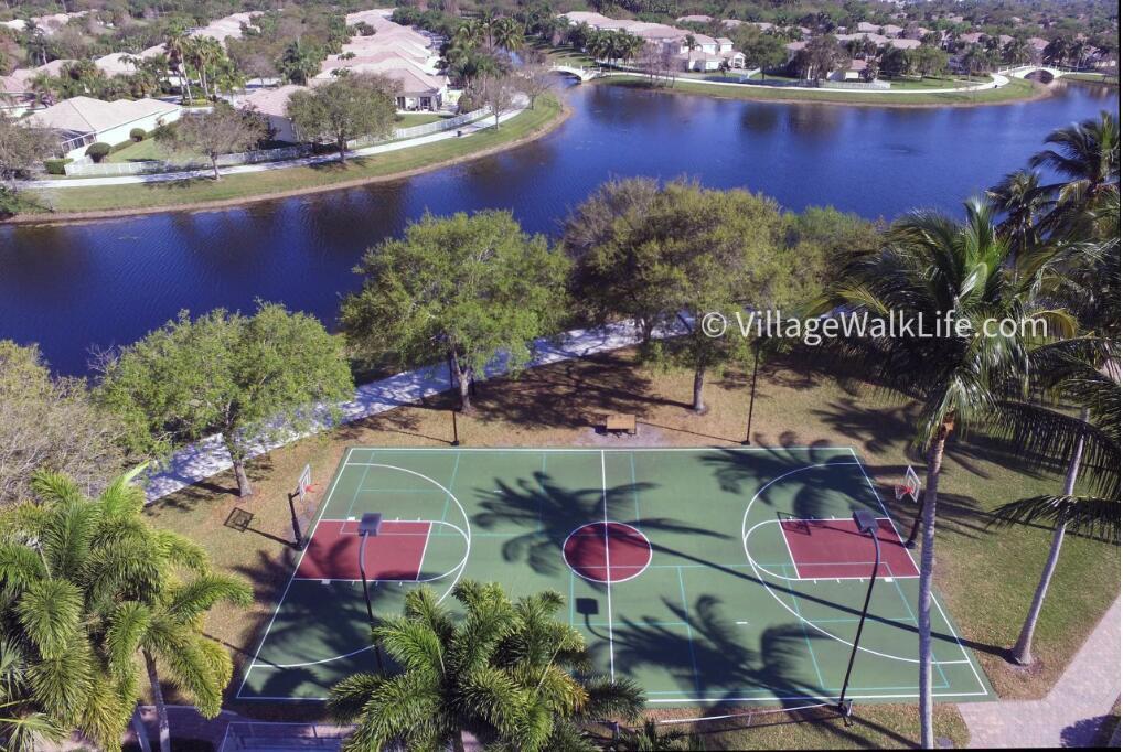 VILLAGEWALK OF WELLINGTON 4 - Residential Lease