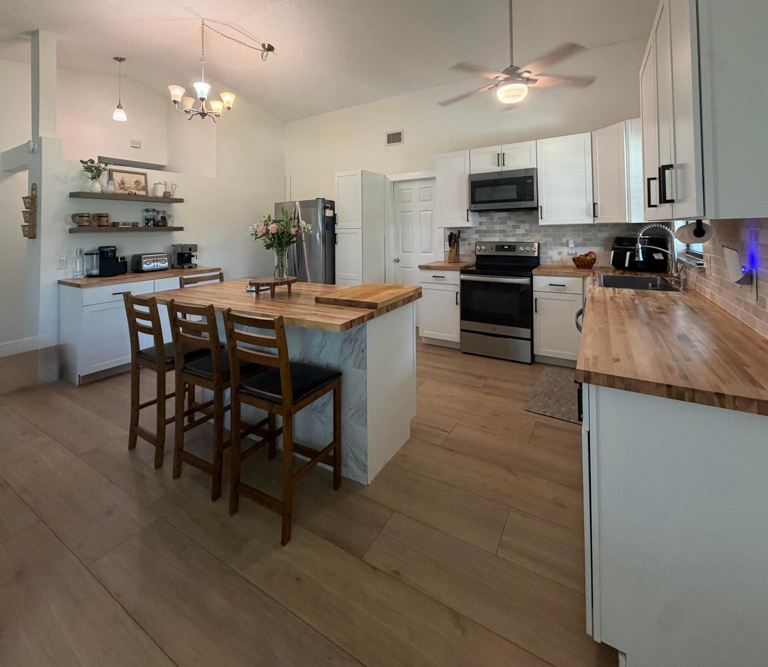 COUNTRYWOOD 1 - Residential