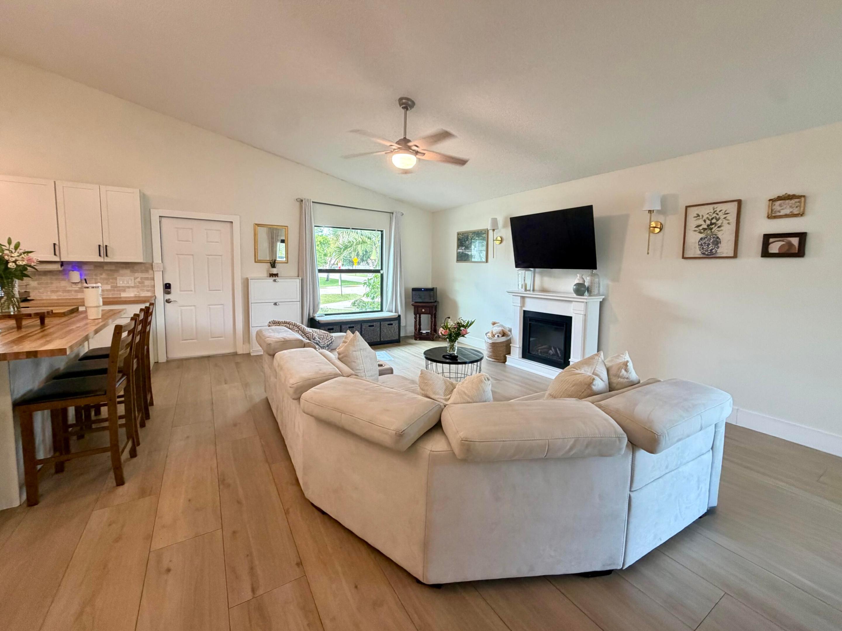 COUNTRYWOOD 1 - Residential