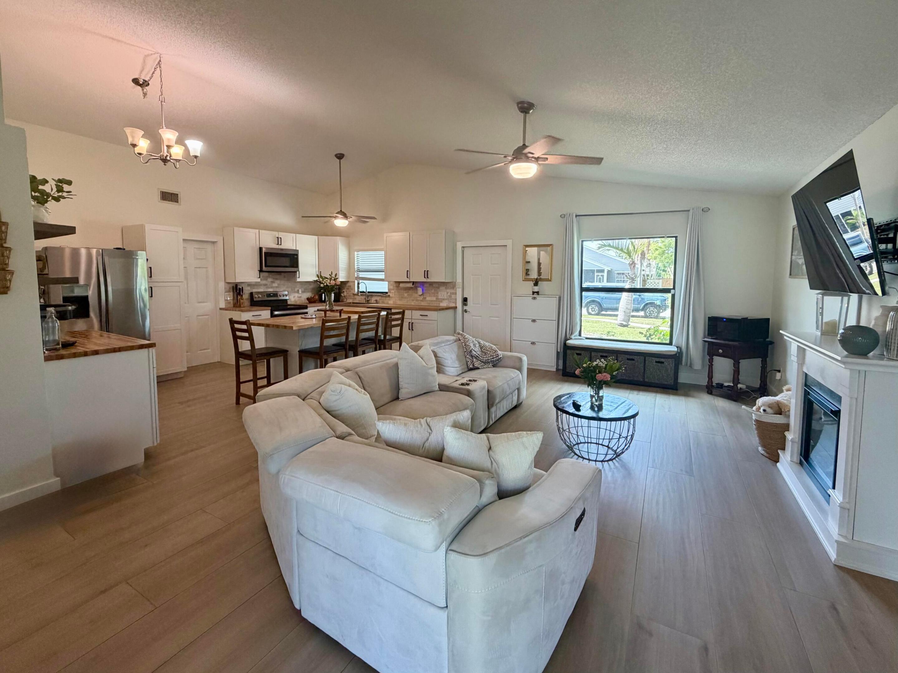 COUNTRYWOOD 1 - Residential