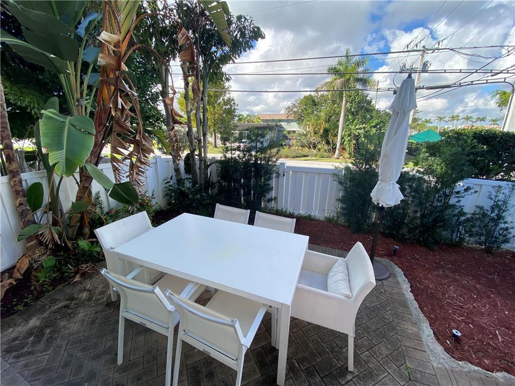 Santa Barbara Villas - Residential