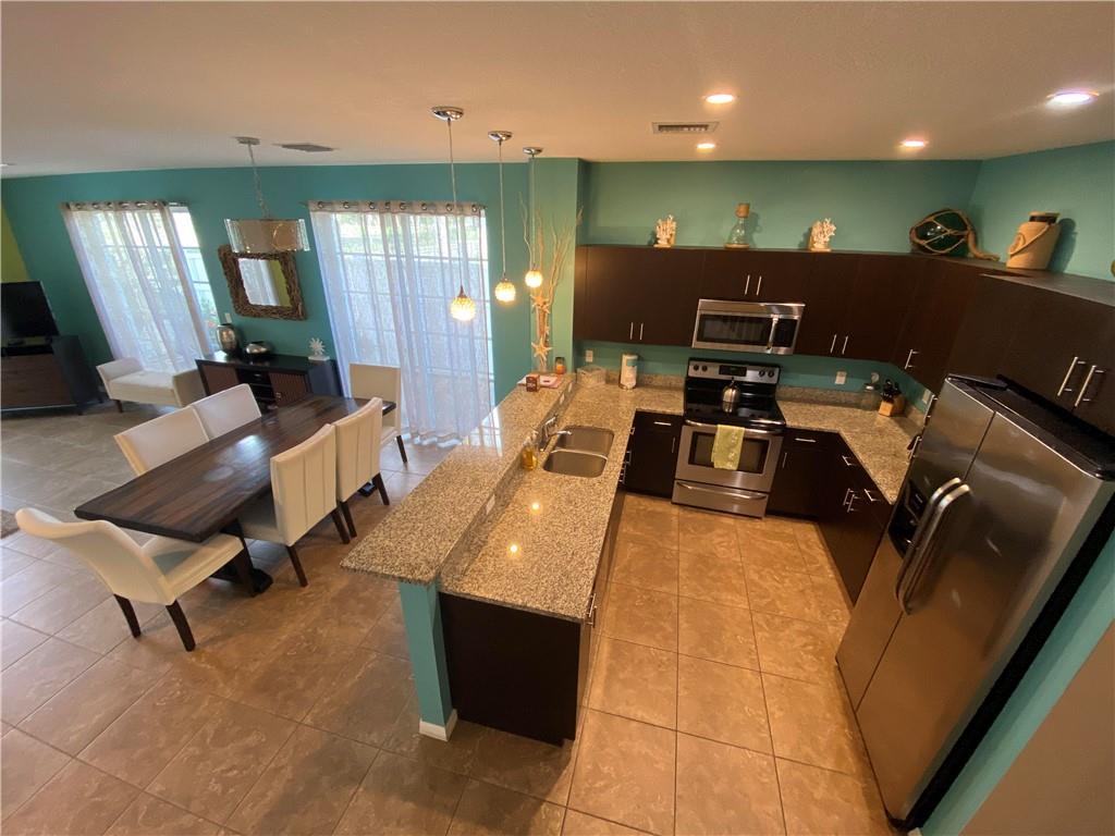 Santa Barbara Villas - Residential