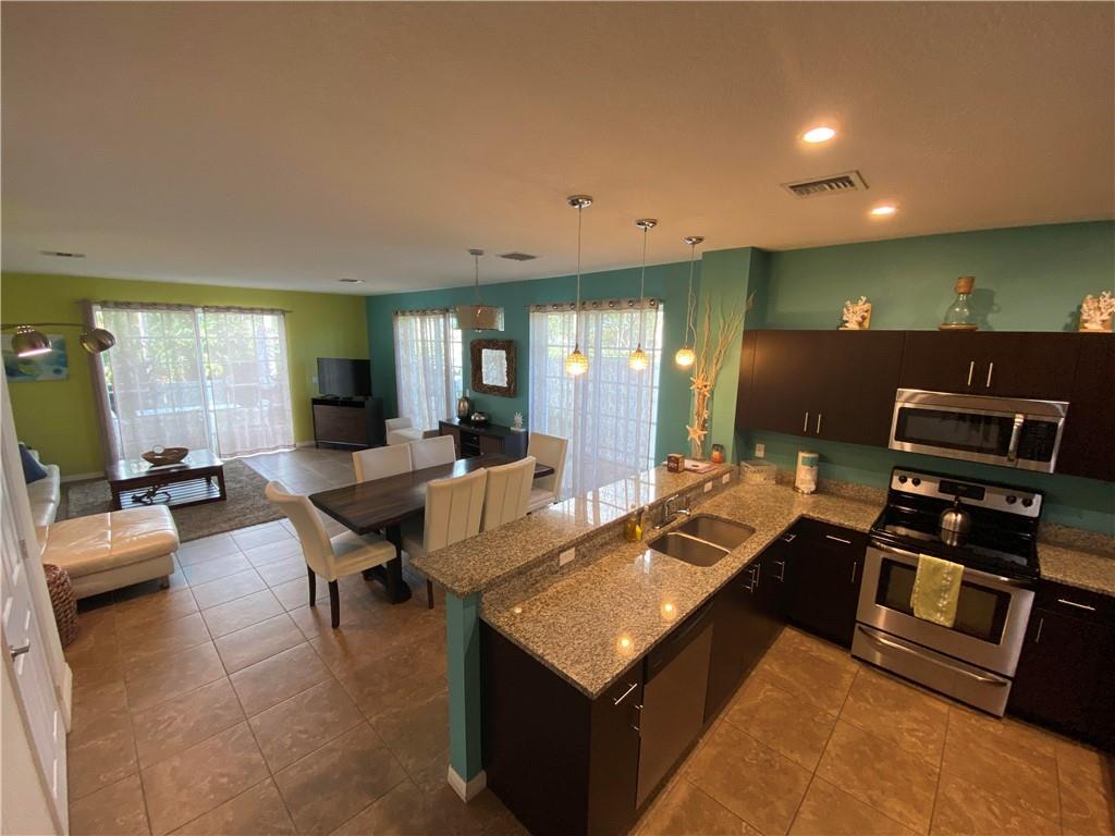 Santa Barbara Villas - Residential