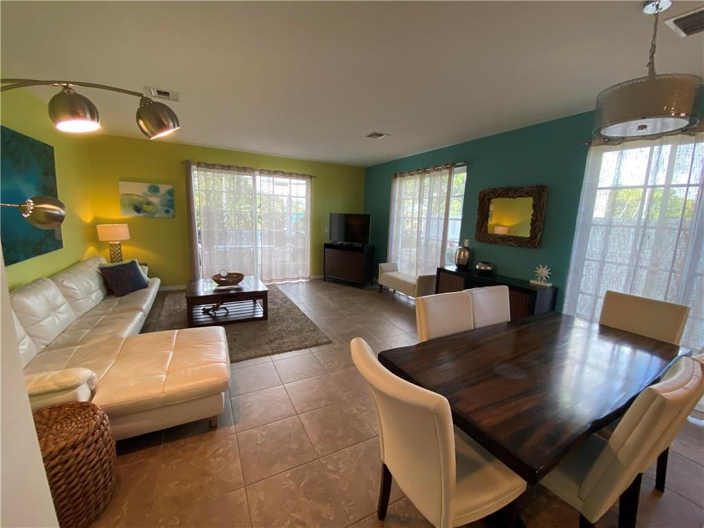 Santa Barbara Villas - Residential