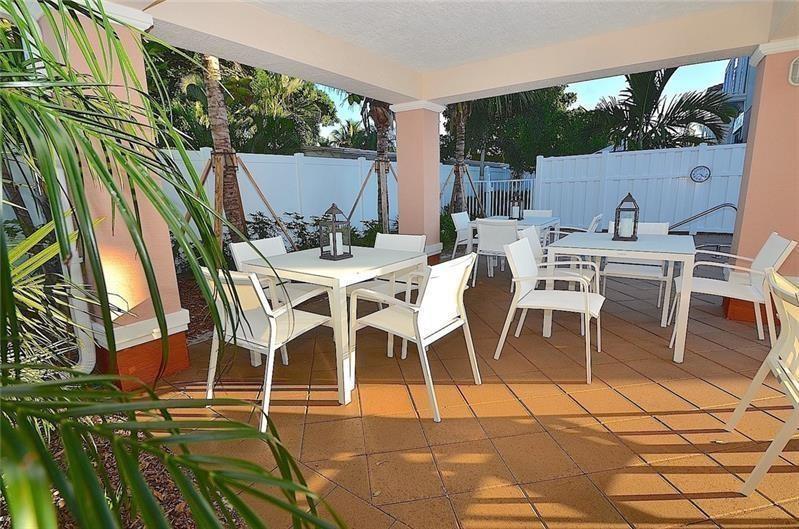 Santa Barbara Villas - Residential