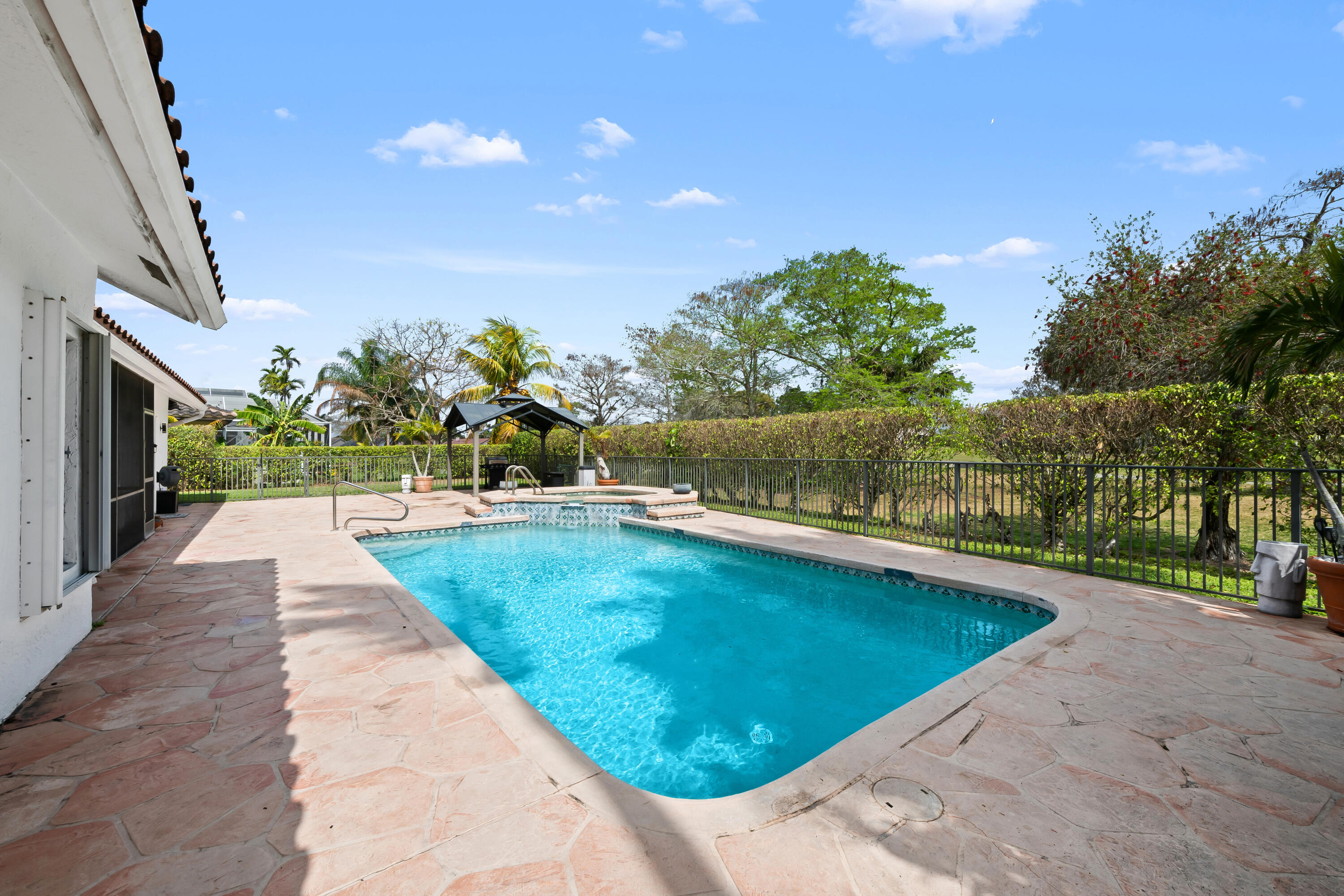 WOODMONT TRACT 57 - Residential