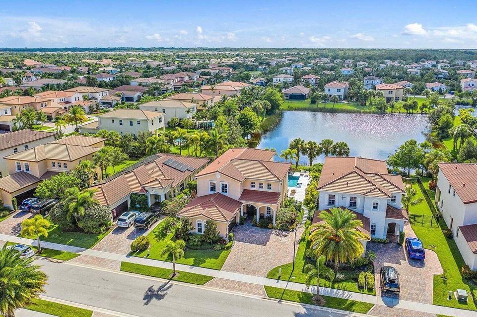 LOXAHATCHEE RESERVE NORTH - Residential