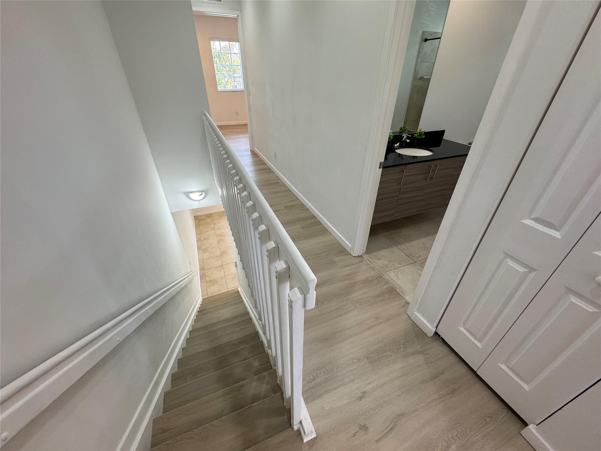 CALABRIA II CONDO - Residential Lease