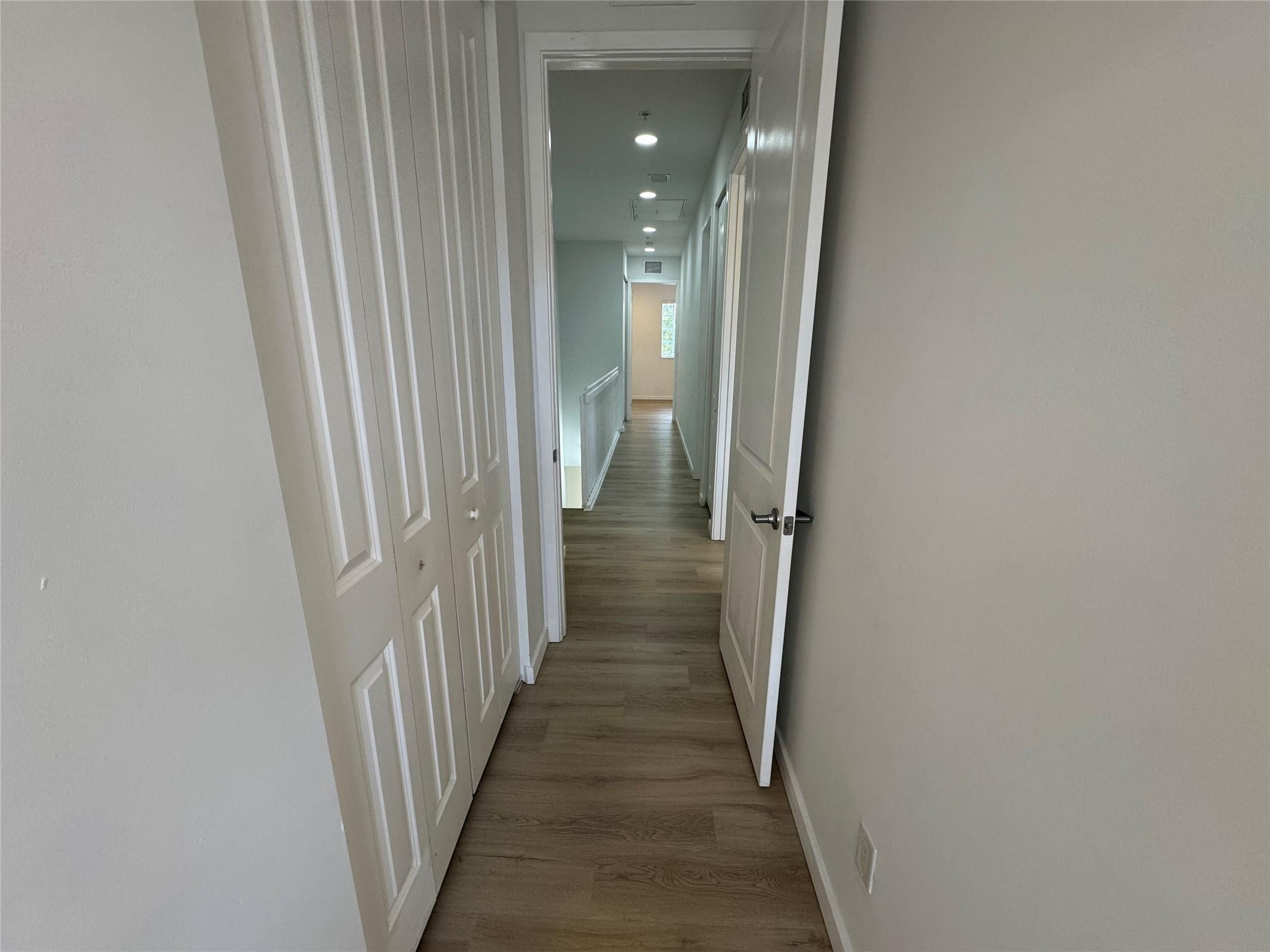 CALABRIA II CONDO - Residential Lease