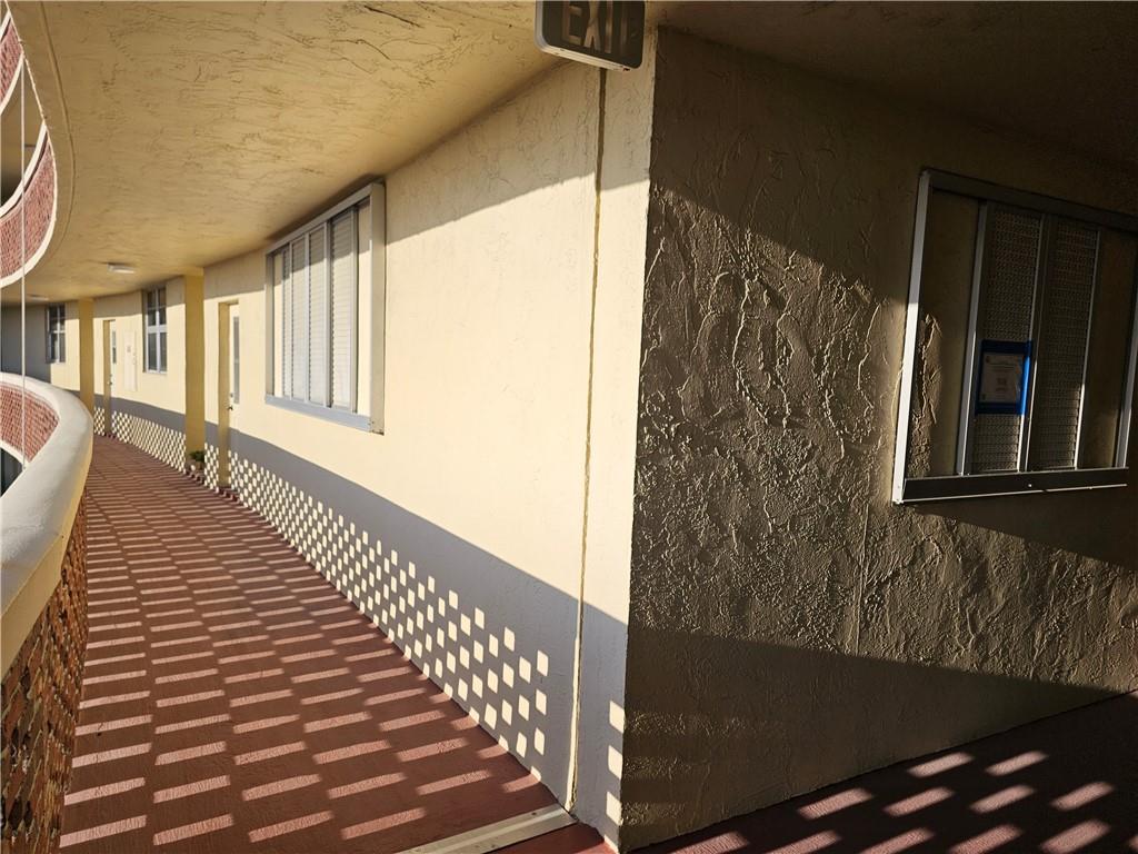 GARDEN-AIRE VILLAGE - Residential