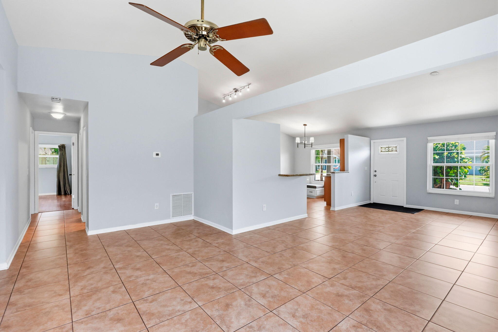 COUNTRYWOOD 2 - Residential