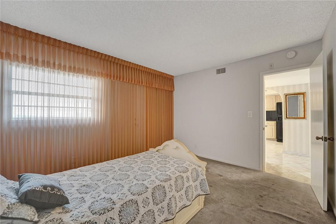 Ridgeview Towers - Residential