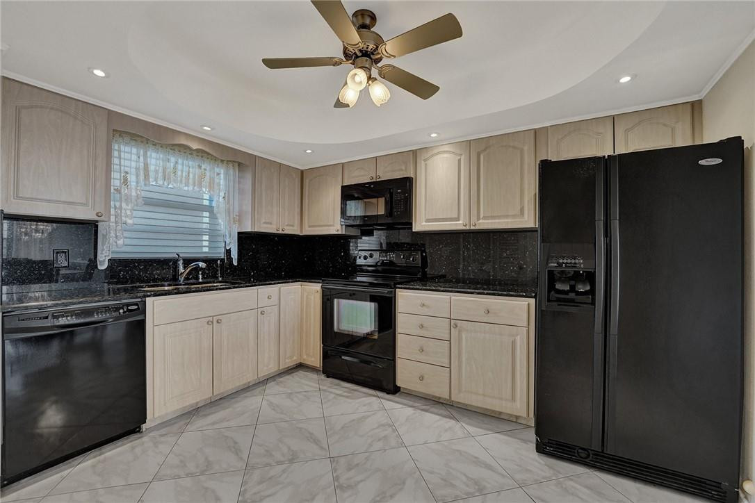 Ridgeview Towers - Residential