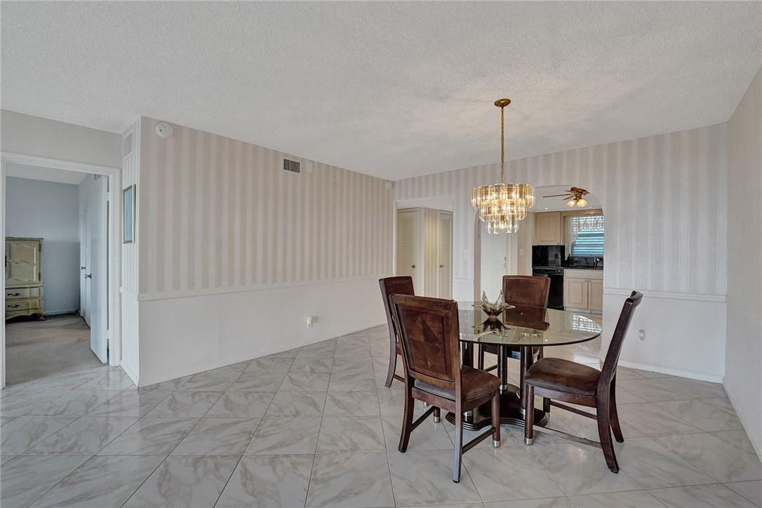 Ridgeview Towers - Residential